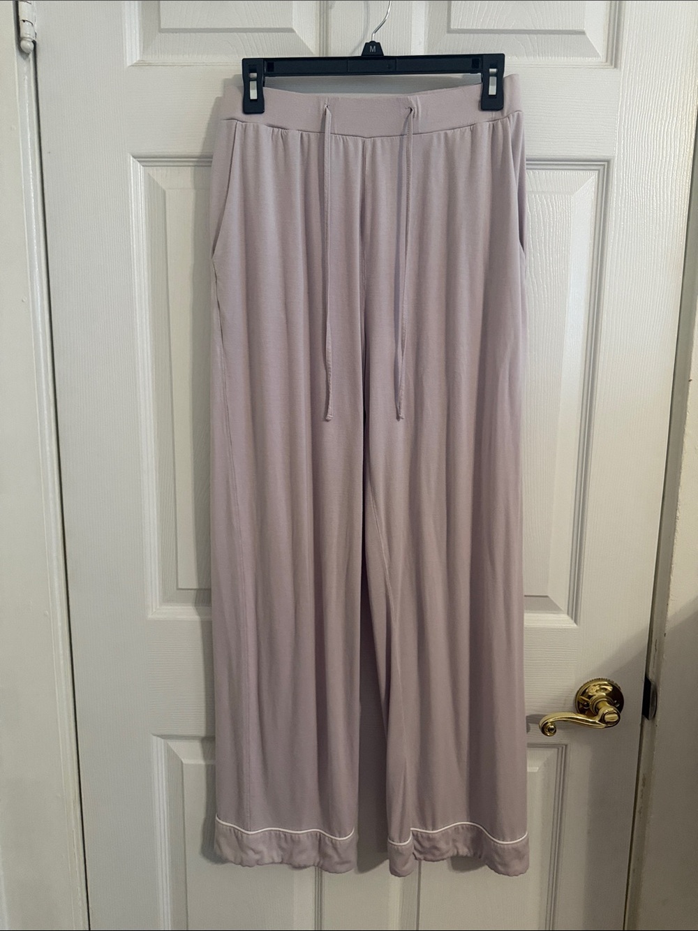 COZY EARTH MEDIUM Stretch-Knit Classic Long Sleeve Pajamas SET Lilac Bamboo - Picture 9 of 15